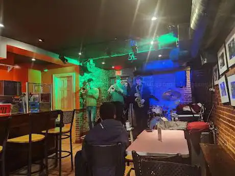 Photo de Wally's Cafe Jazz Club