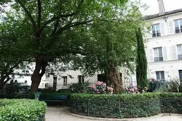 Photo de Square Robert Montagne