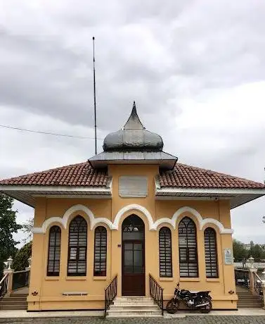 Photo de Edirne Tarihi Gümrük Karakolu