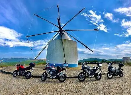 Photo de Ride Portugal Moto Motorcycle Rentals & Guided Tours