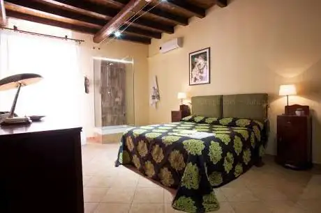 Photo de VinsLounge B&B Suite