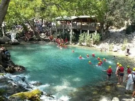 Photo de KÖPRÜLÜ RAFTİNG