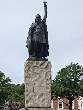 Photo de King Alfred the Great - Statue