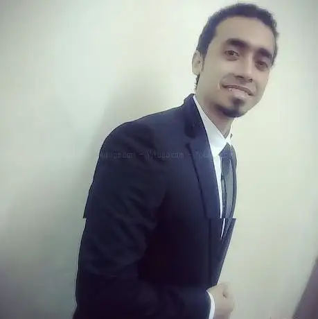 Photo de تمثال الرئيس الراحل أنور السادات