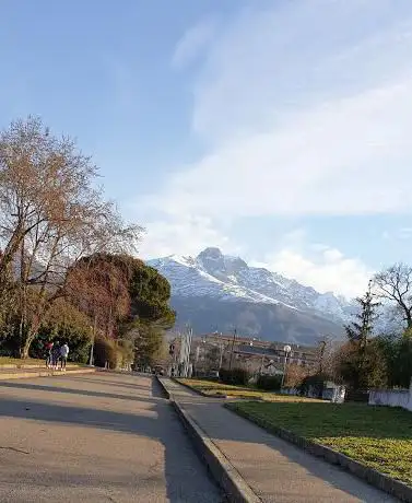 Photo de Piazza Del Pioppo