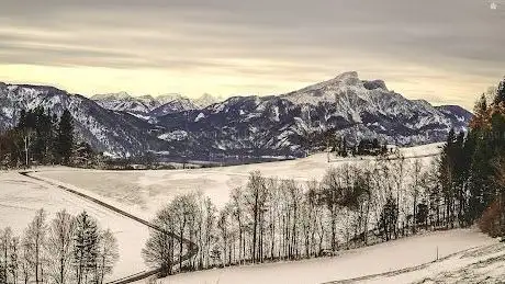 Photo de Mondseeberg Aussichtsplatz 2