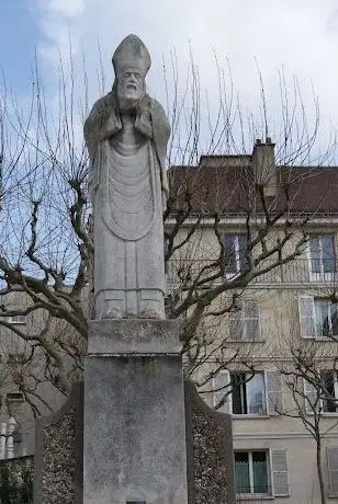 Photo de Statue de Saint-Denis