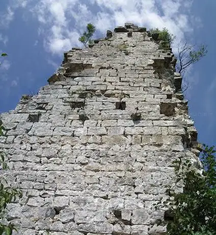 Photo de Castello Inferiore di Attimis