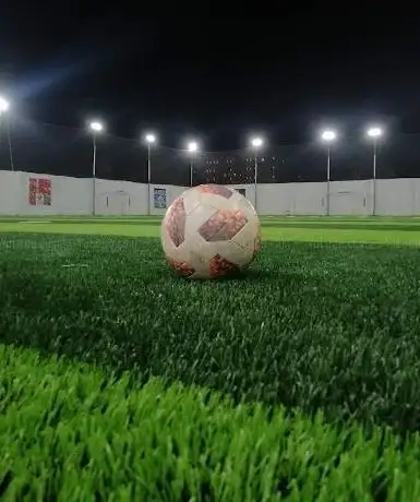 Photo de ملاعب كره قدم فيوتشر خماسي وسباعى