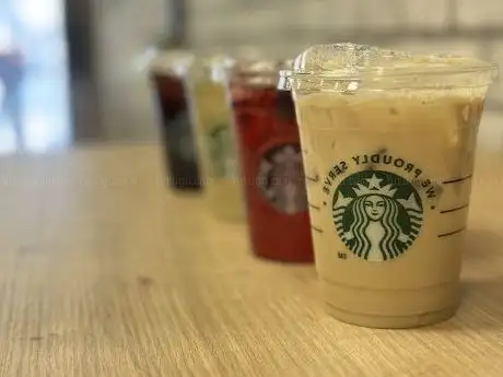 Photo de Muğla'da Tatildeyiz (WPS Starbucks)