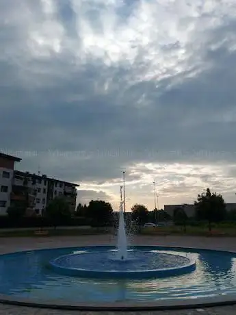 Photo de Piazza Don Umberto Ghioni