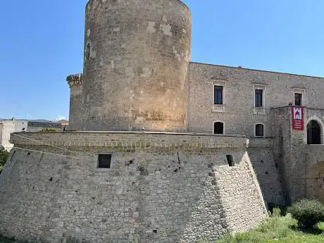 Photo de Aragonese Castle