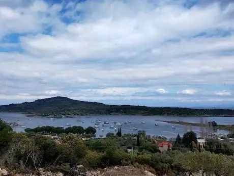 Photo de Bademli İskele - Garip ada tekne turu