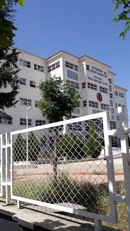 Photo de Gaziantep Chamber of Fine Arts and Sports High School