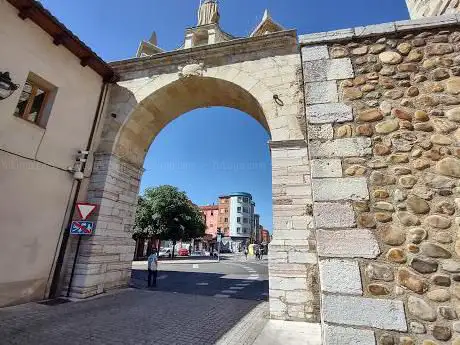 Photo de Arco de la Cárcel