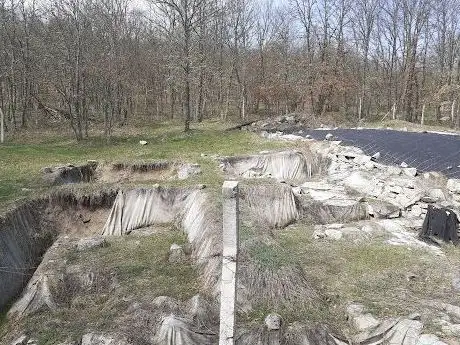 Photo de DERECİK BAZİLİKASI