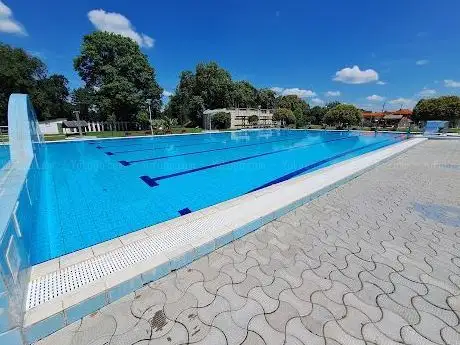 Photo de Strandfürdő  Sellye