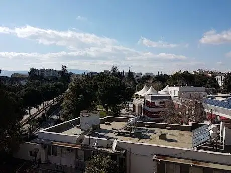 Photo de Hikmet Şahin Parkı
