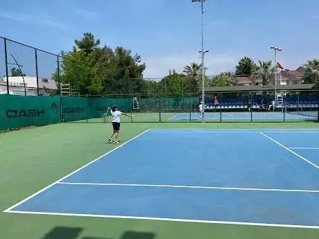Photo de Samsun Tenis Kulübü