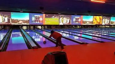 Photo de Bowlero Annandale