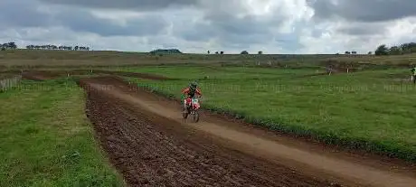 Photo de Cheddar Motocross Track