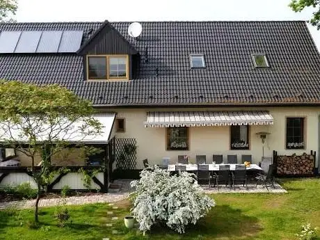 Photo de Apartmenthaus „Liubas Insel“ am Köthener See