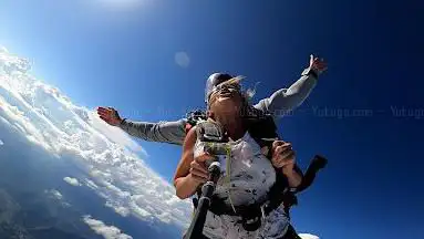 Photo de Saut en parachute 82 Montauban - Parachutisme Occitan