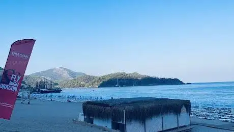 Photo de Banana Restoran Bar Beach