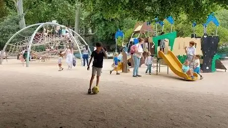 Photo de Aire de jeux