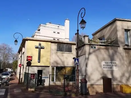 Photo de Eglise Saint-Joseph-Artisan