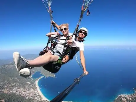 Photo de Fethiye Yamaç Paraşütü Ölüdeniz Tandem Paragliding Babadag парапланеризм 滑翔伞 雙人滑翔傘