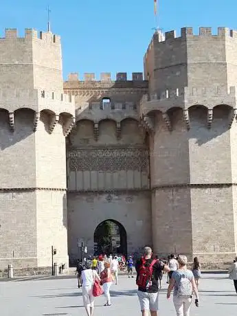 Photo de Palau del Marqués de Montortal