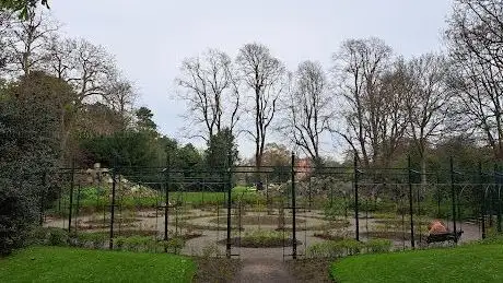 Photo de Airfield Gardens