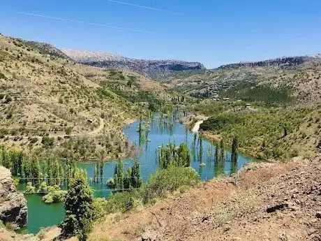 Photo de Bozkır Barajı