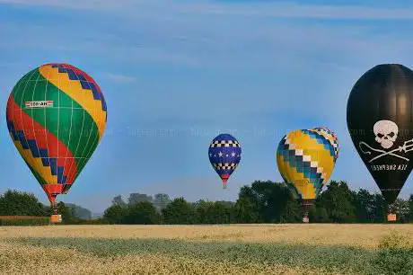 Photo de MolnAir Ballooning - Hőlégballonozás