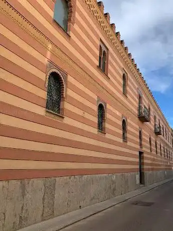 Photo de Las Caballerizas de Montpensier