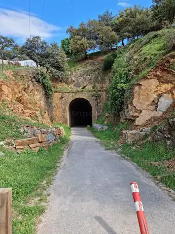 Photo de Túnel de la VÃa Verde de Sevilla