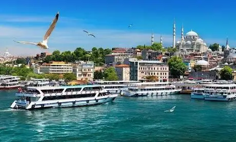 Photo de Tekne Turu - Boğaz Özel Tekne Kiralama İstanbul | Uluçay Yatçılık