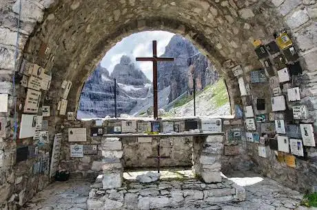 Photo de Cappella Ai Brentei