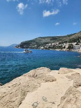Photo de Public Swimming Area