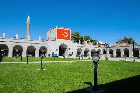 Photo de Silahtar Mustafa Pasa Caravanserai