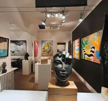 Photo de Galerie d'Art Arnaud Bard â€¢ Peinture Sculpture & Photographie
