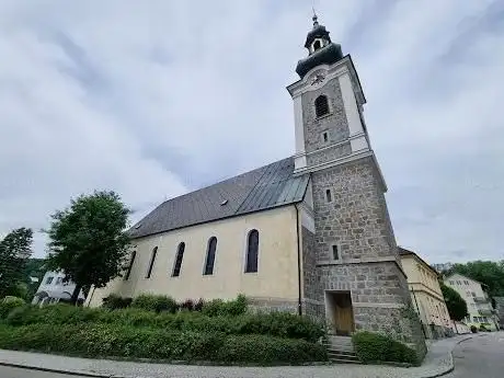Photo de Pfarrkirche St. Martin Ampflwang