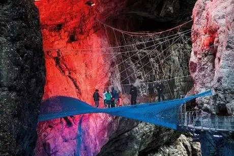 Photo of OUTDOOR - Glacier Canyon Grindelwald