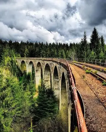 Photo de Finsterer Grund-Viadukt