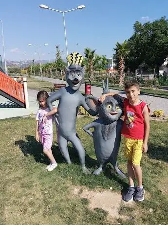 Photo de Şht. Ülker Yükselmiş Parkı