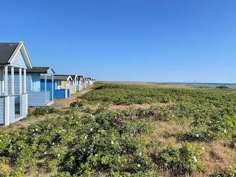 Photo de Skanör beachs wooden houses