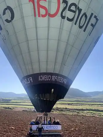 Photo de A vista de globo - viaje en globo Teruel