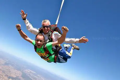 Photo de En Plein Ciel - Saut en parachute Toulouse