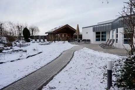 Photo de Indoor pool and sauna Sachsenheim